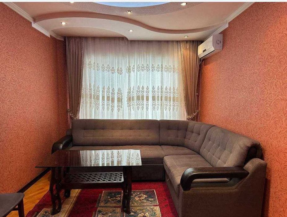 Гулабюот махаллада 4 хоналик квартира сотилади