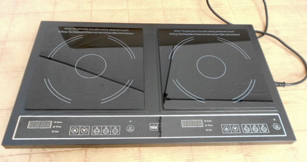 Двоен индукционен котлон MIA IKP 2209