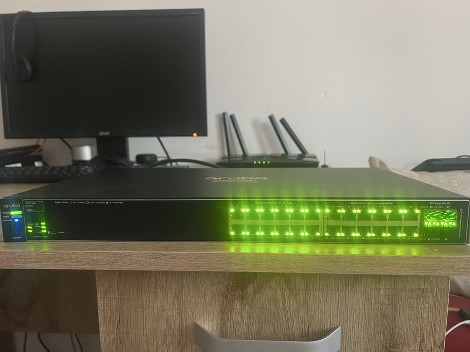 Switch Aruba 24 porturi / SFP