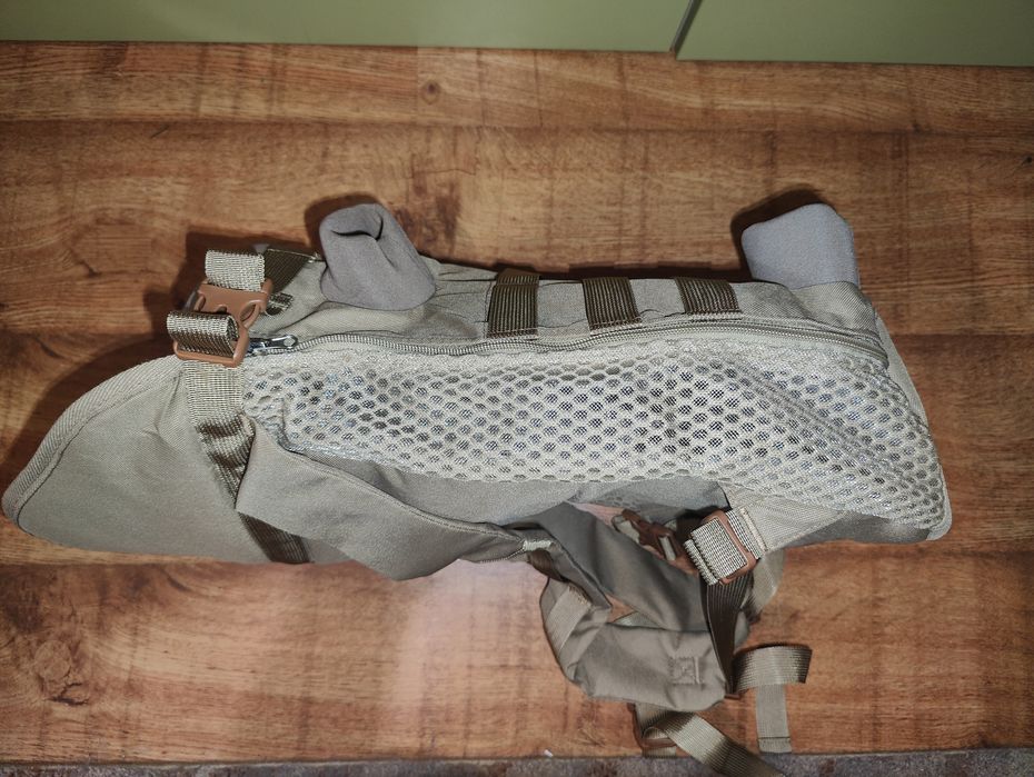 Транспортна раница за куче