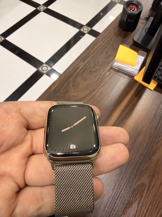 Iwatch 7 45mm milanese sapfir ekran