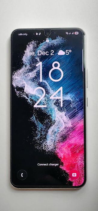 Telefon smartphone Samsung Galaxy S22 256 GB White stare foarte bună