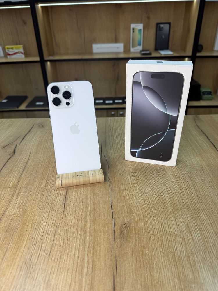 Iphone 16 pro max 256 gb 99% white e sim
