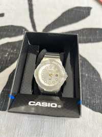 Casio дамски часовник