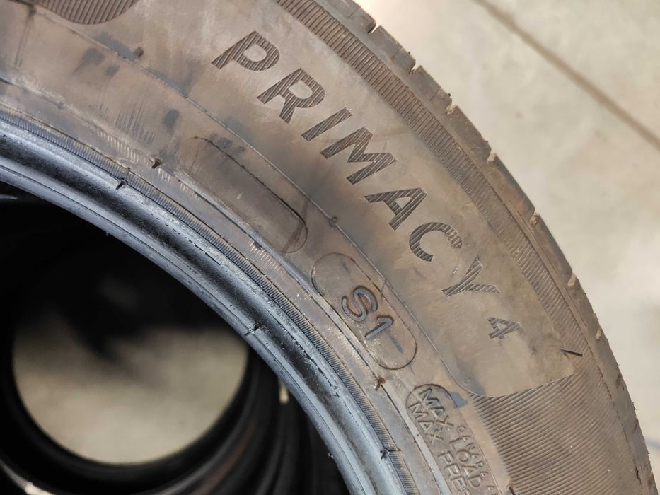 4бр.летни гуми 215/55/17 Michelin