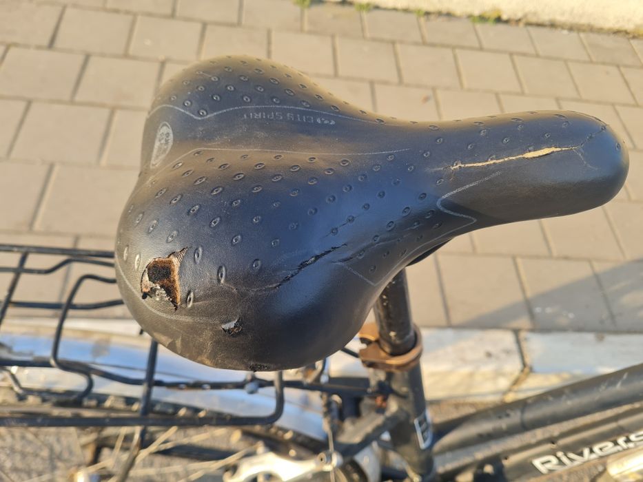 Bicicletă Riverside 28 dinam butuc