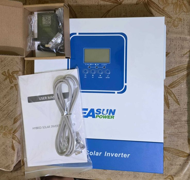 Invertor Easun ISOLAR 4KW-SMG II-24V-WIFI Nou