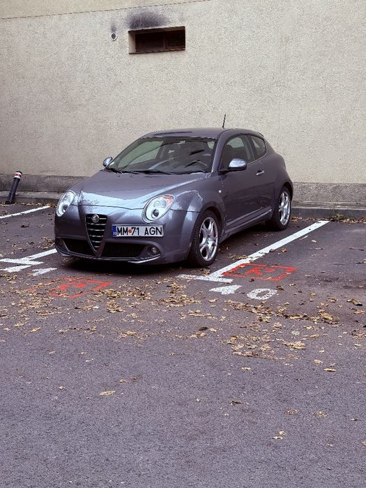 Vând Alfa Romeo Mito