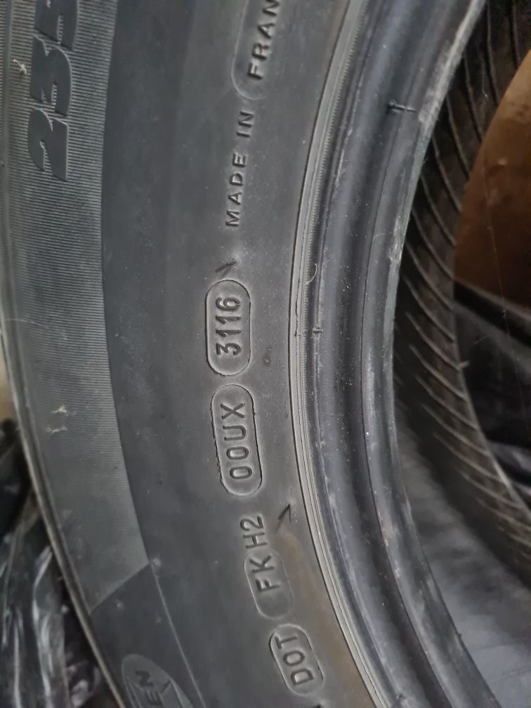 Зимни гуми 235 / 65 / 17