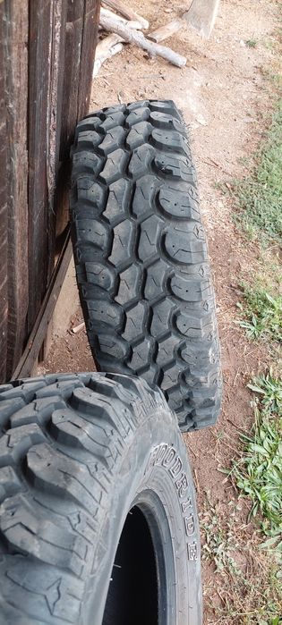 Гуми за кал 245/75/17 Dot 2022