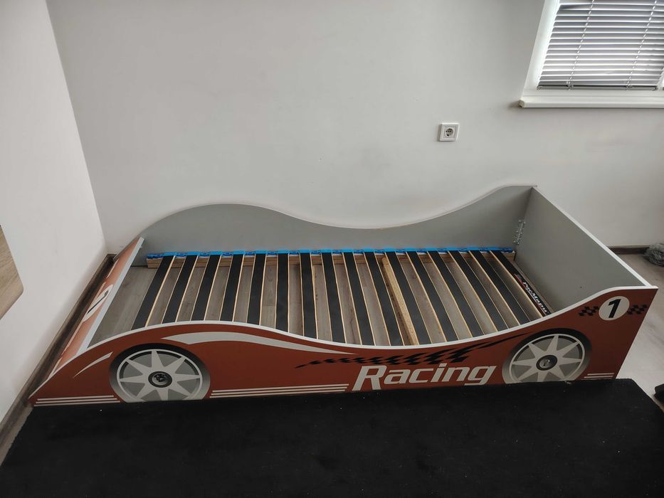 Детско-юношеско легло кола