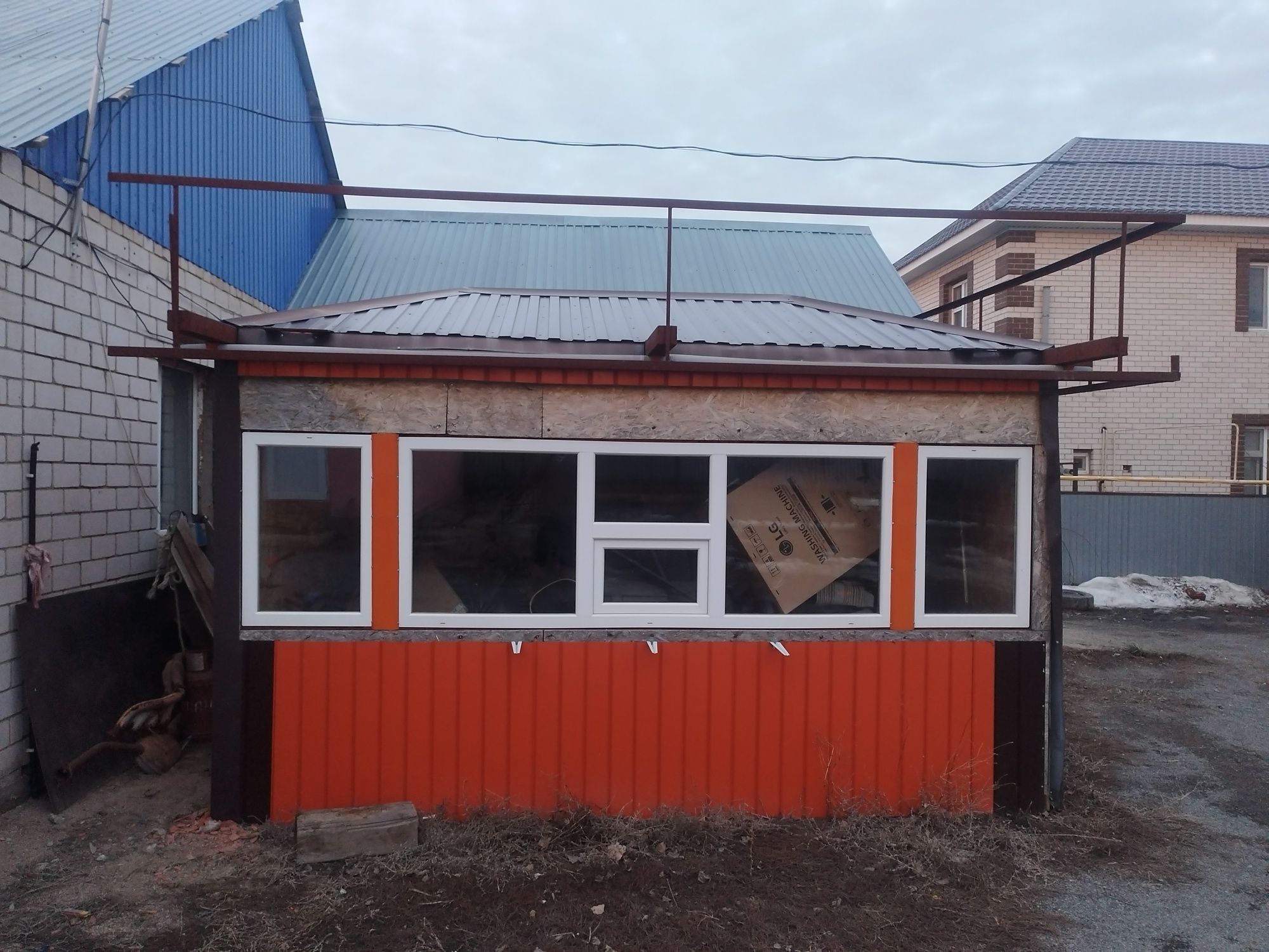 Продам павильон, будку 4х2,5