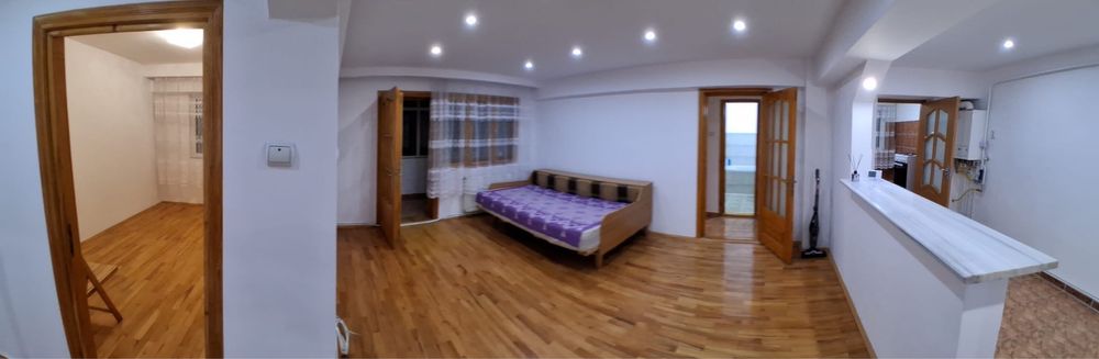 apartament 3 camere etaj 1