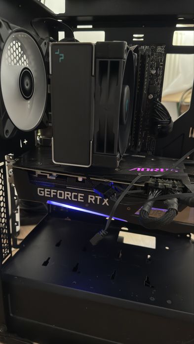 Setup Gaming + Monitor 144hz RTX 3070 i9 9900K