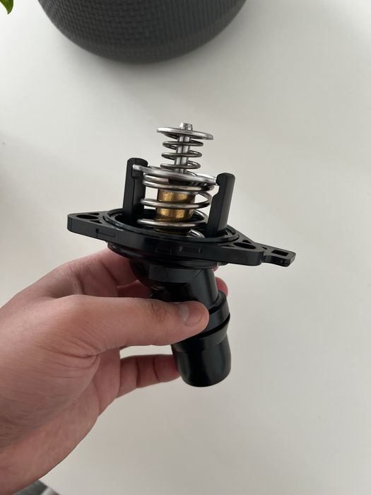 Термостат для Honda Accord 8-12 года