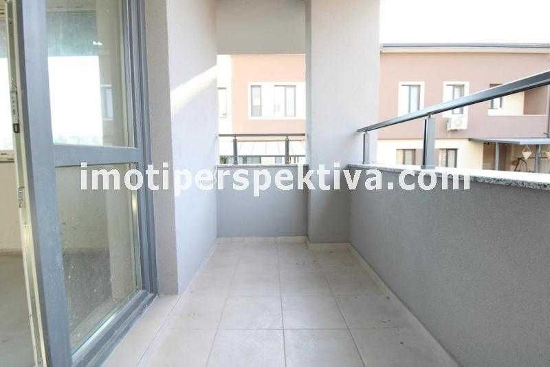 Продава се Тристаен апартамент в Пловдив, Остромила - 116 кв.м за 1113 €/кв.м - Снимка #4