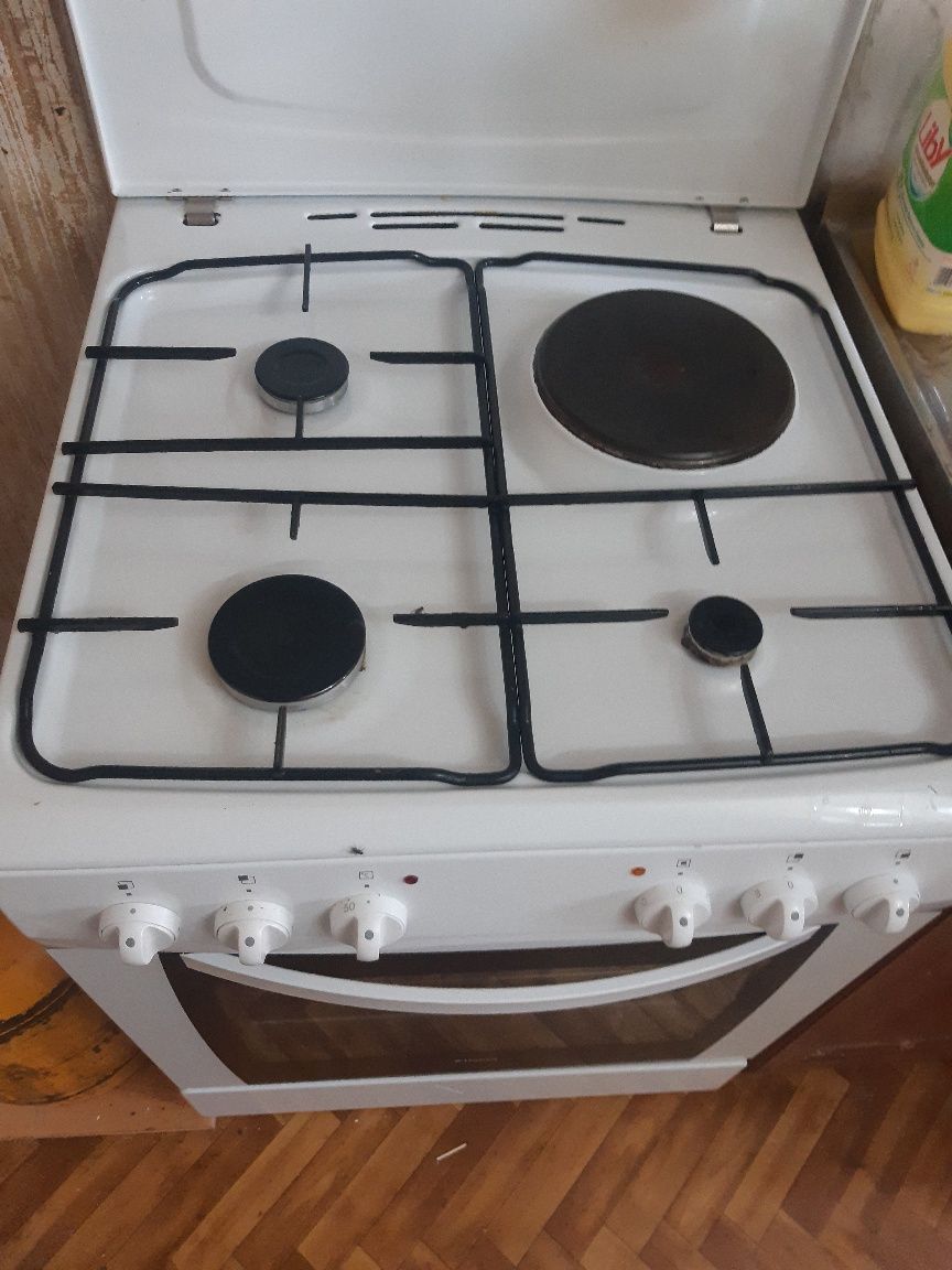 Продам газплита в отличном состоянии