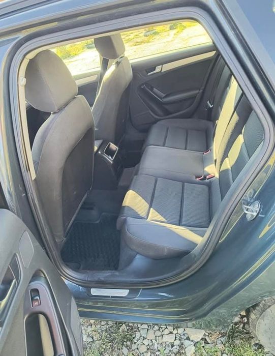 Vând Audi A4 B8 2009