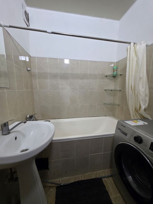 Продаётся трёхкомнатная квартира Кибрай Областной ОВИР.