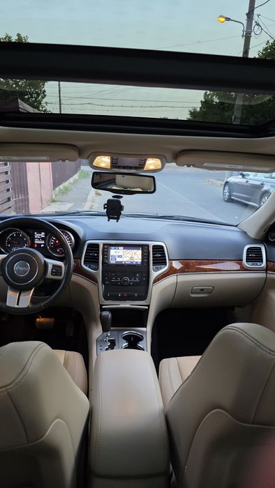 Jeep Grand Cherokee 3.0 Diesel • 250 CP • Euro 5 • IMPECABIL