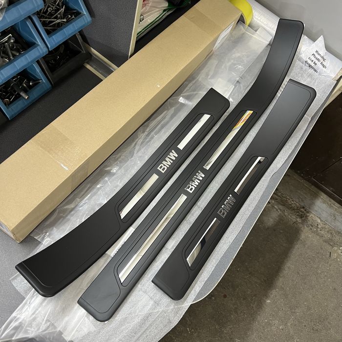 Новые ориг порожки bmw e38 бмв е38