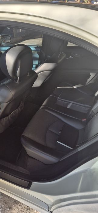 Мерседес бенз E200
