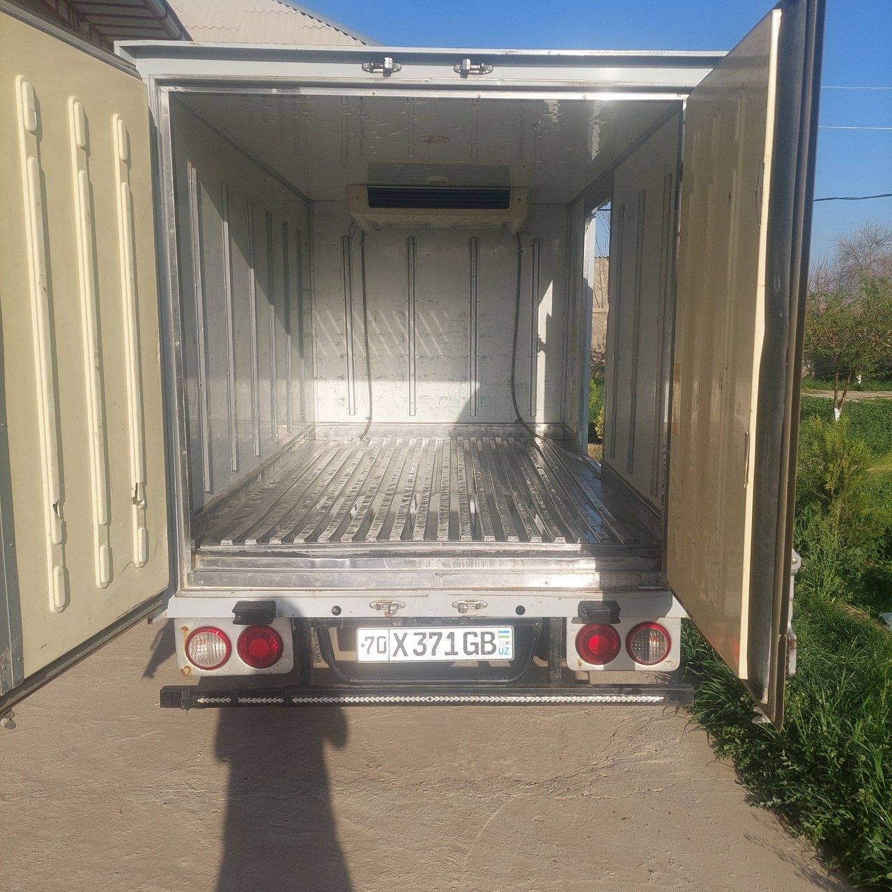 Kia bongo 2010 mator 138 lik