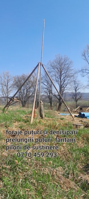 Foraje puțuri și denisipări piloni de sustinere