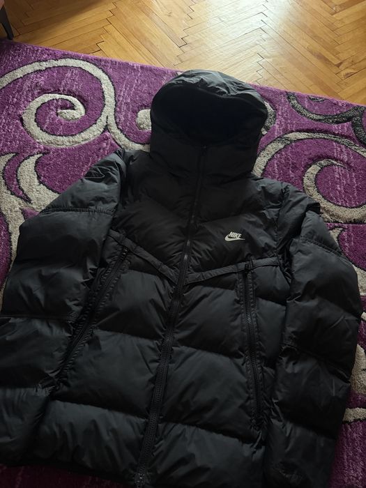 Geaca Nike Storm Fit