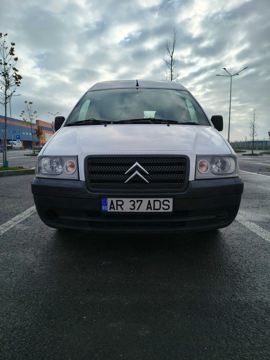 Vând Citroen jumpy