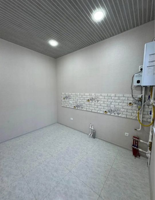 Старые Сергели 1 ком. Квартира на земле цена 30000 у.е