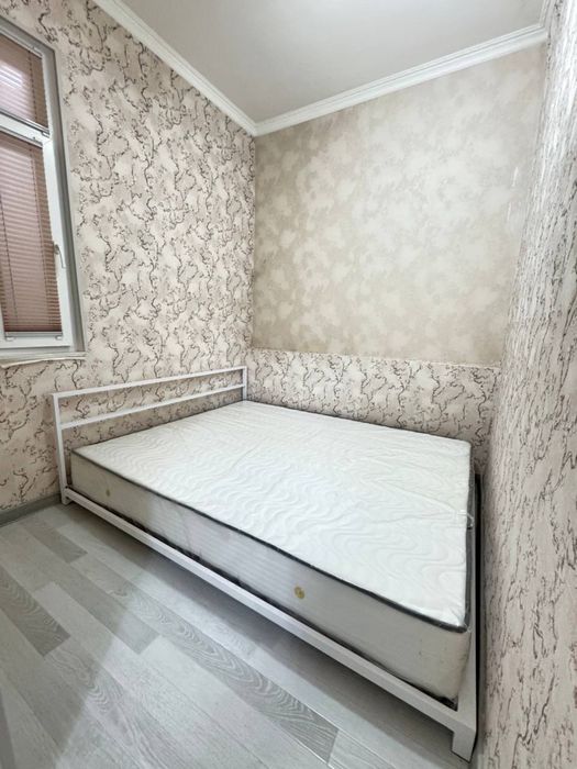 Метро Новза 2в3/3/4 евро ремонт с мебель техникой  балкон 1,5х6