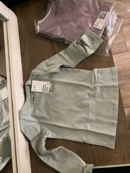 ЧИСТО НОВИ 5 бр. детски блузки от трико с дълъг ръкав H&M р-р 98/104