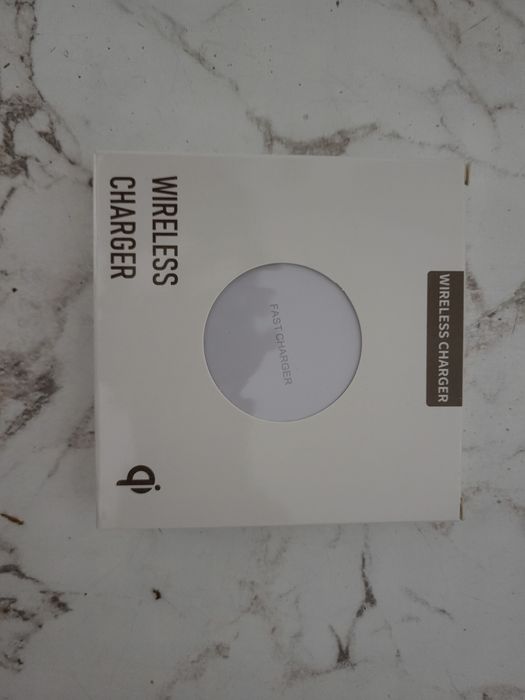 Vand incarcator wirlees 15W