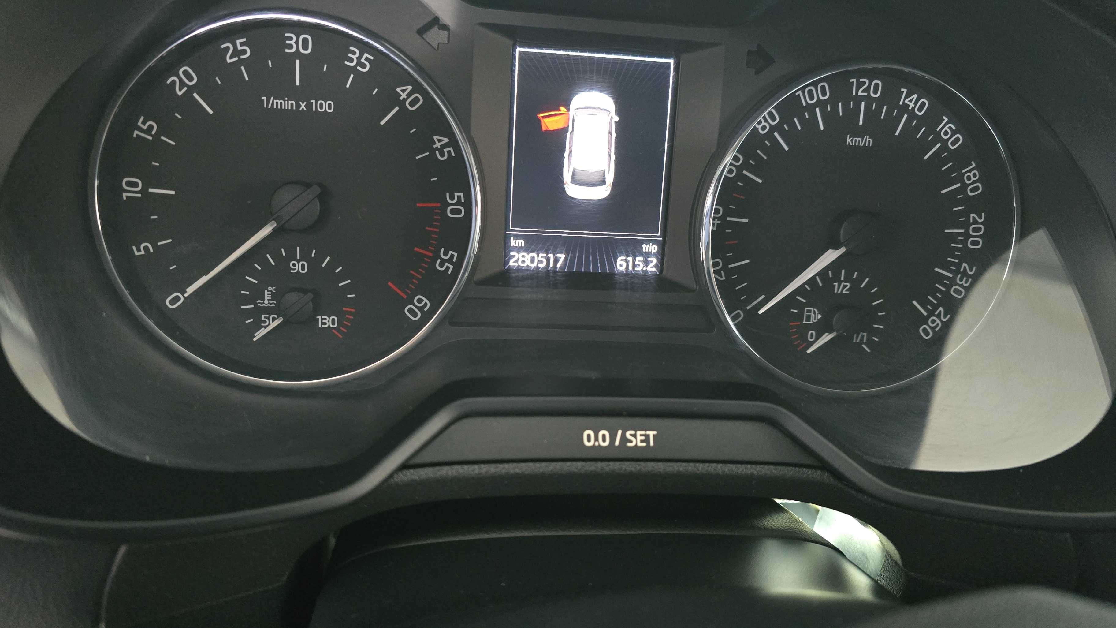 SKODAOctavia Combi 1.6 TDI DSG CUTIE GARANTIE+pornire motor din cheie