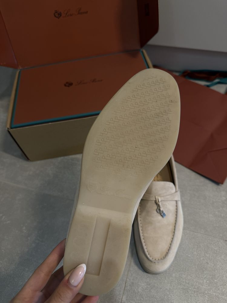 Оригинални обувки loro piana