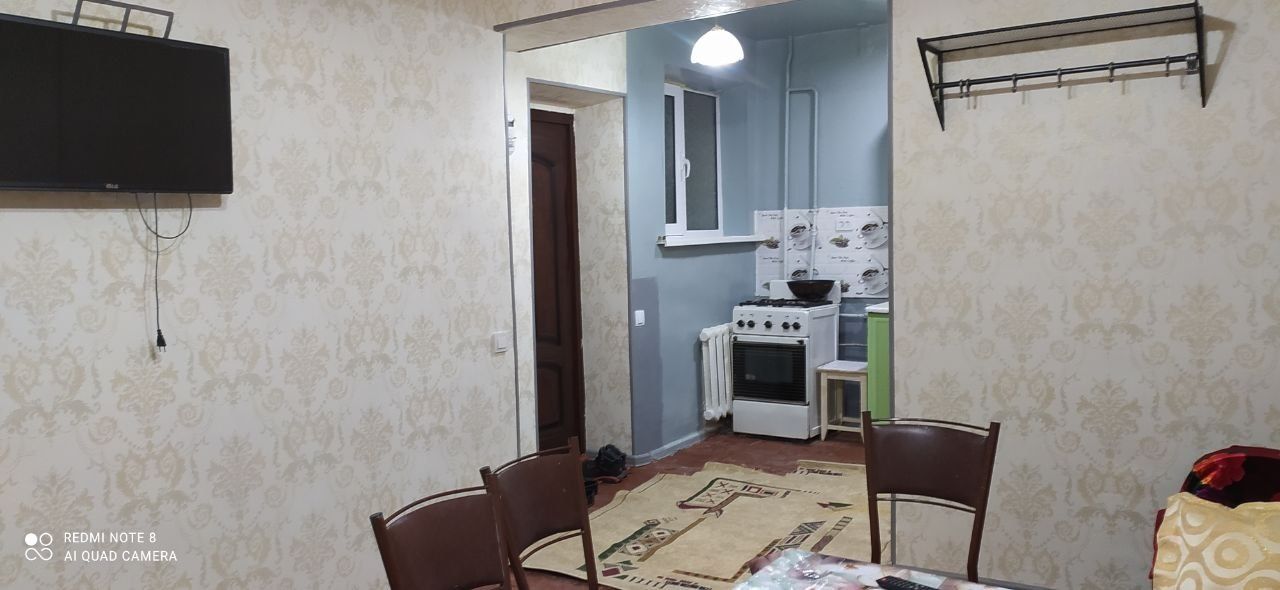 Ижарага 2хона 4этаж 300ye.Олмазор т.Коракамич2/5.Ало туйхона.Риэлтор%
