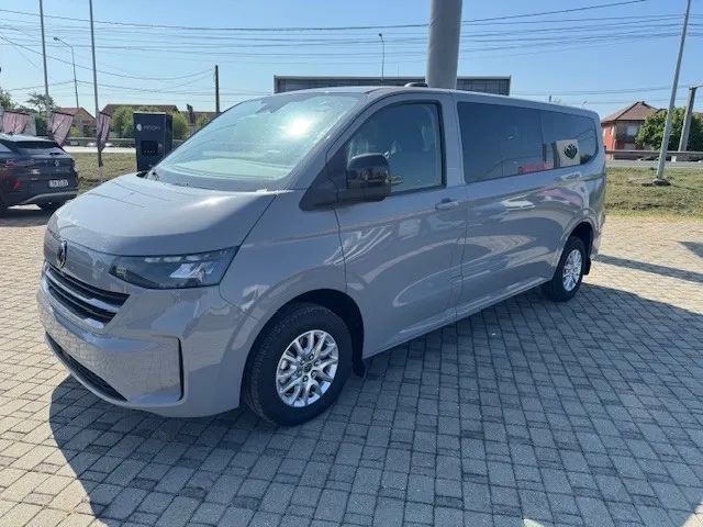 Volkswagen Caravelle Volkswagen T7 Caravelle Life LR 2.0 TDI 110 kW 150 CP 6 viteze
