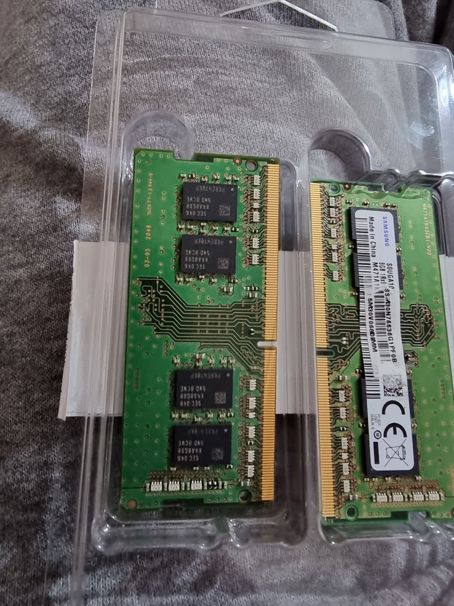 Vând memorii ram sodimm ddr4 16gb