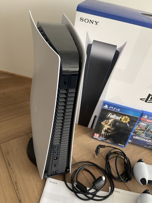 PlayStation 5 с дисководом