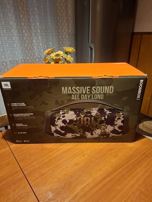 JBL Boombox 3 Нова