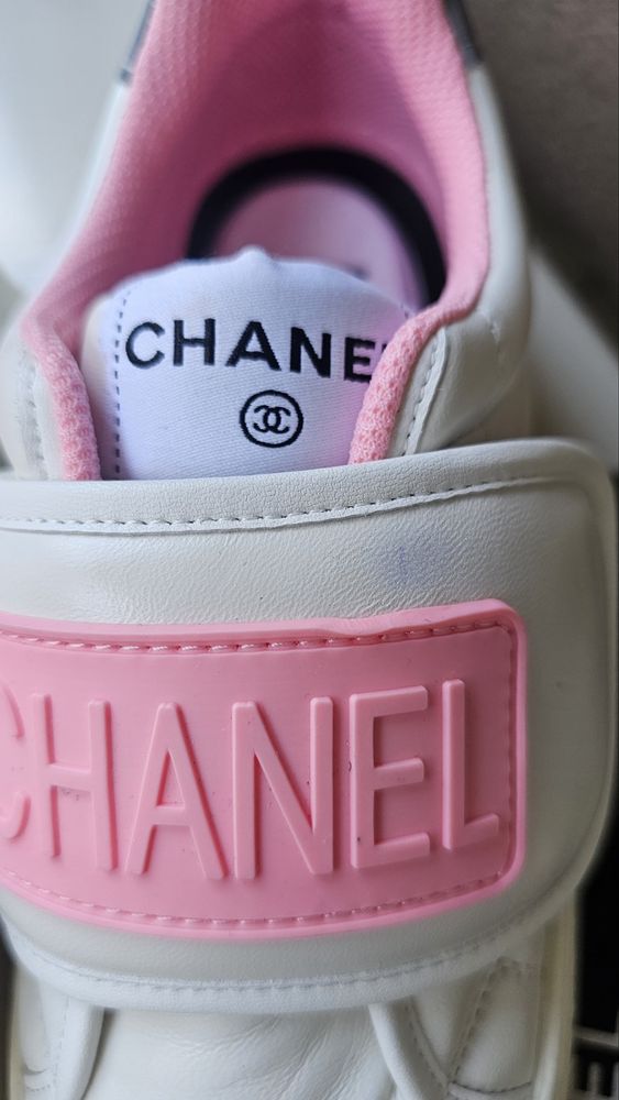 Chanel обувки