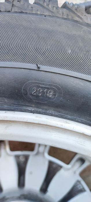 Нови зимни гуми с джанти за мерцедес w211