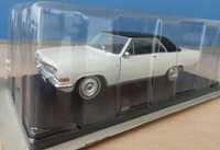 Macheta Opel Diplomat V8 Coupe 1965 alb - IXO/Hachette 1/24