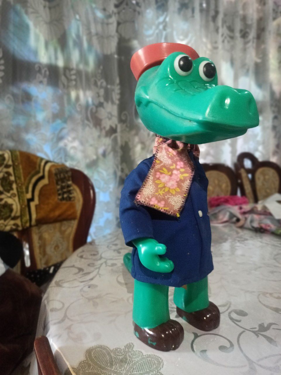 Гена крокодил игрушка советский