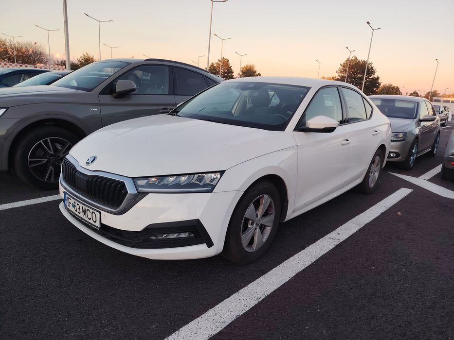 SKODA Octavia hibrid 1.0