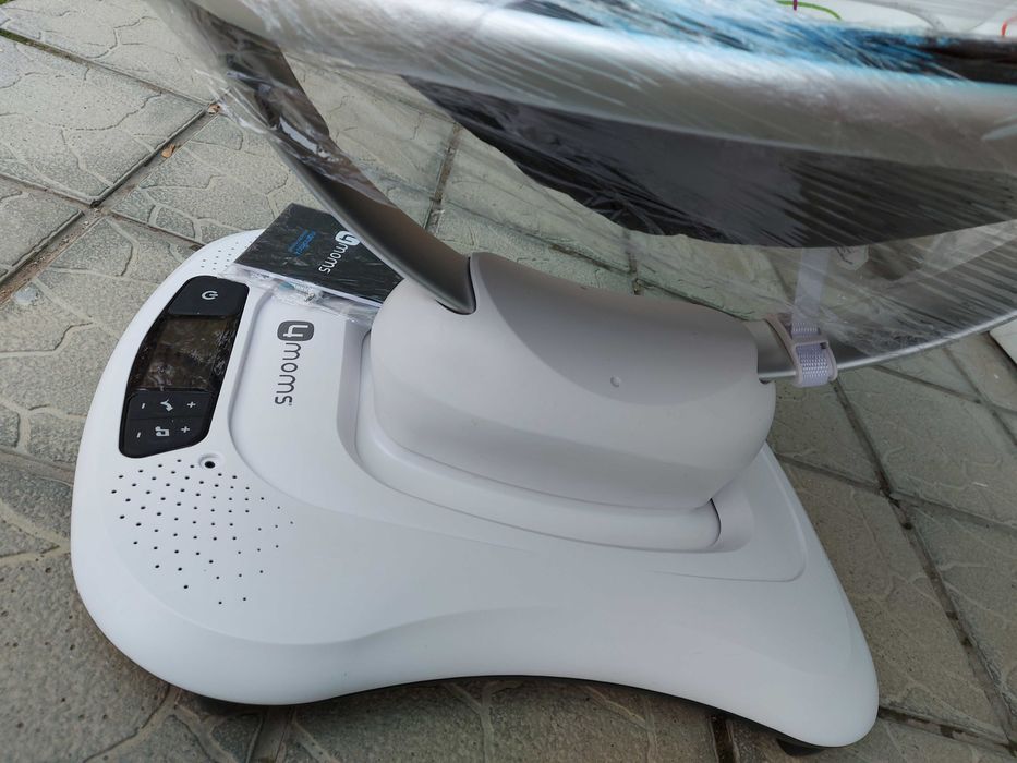 Електрическа бебешка люлка 4Мoms mamaRoo 4.0