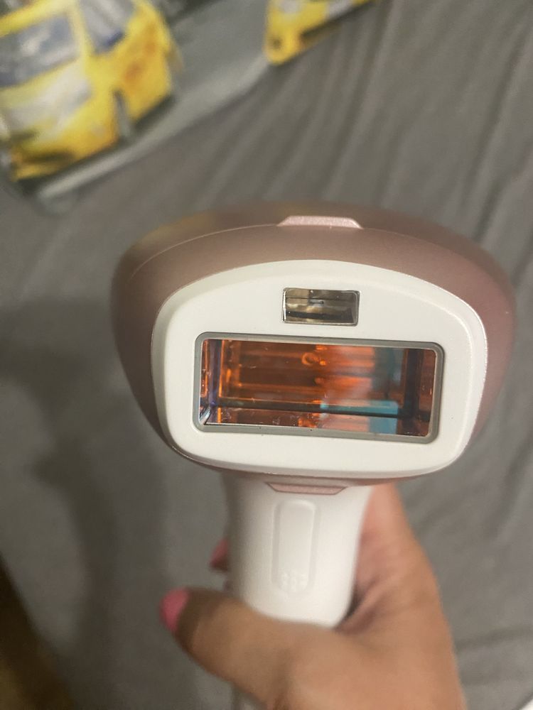 Фотоепилатор IPL Philips Lumea Prestige