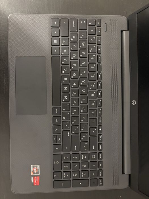 Vand laptop impecabil