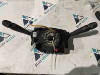 98081767ZD03 лостчета за мигачи фарове чистачки от Пежо 208 1.2i VTi